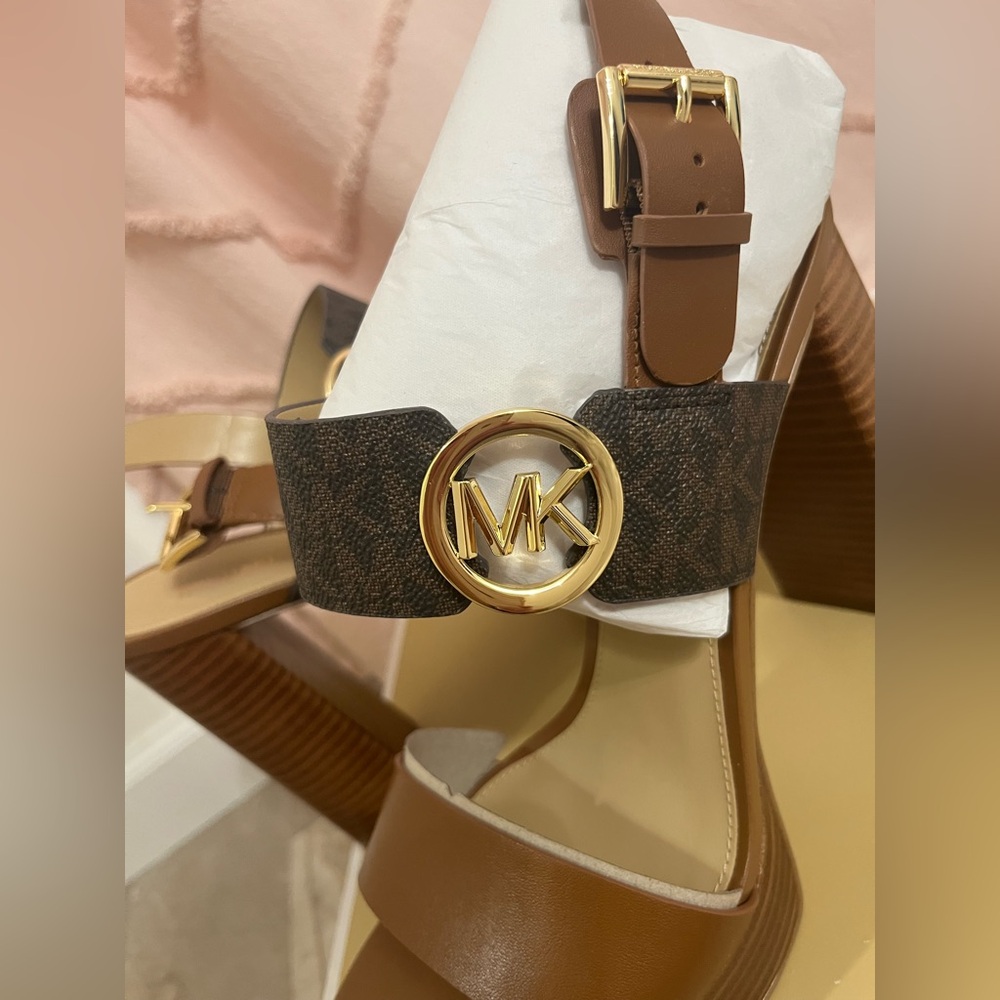 Michael Kors Tan and Brown Platform Sandal Heels - Picture 4 of 9